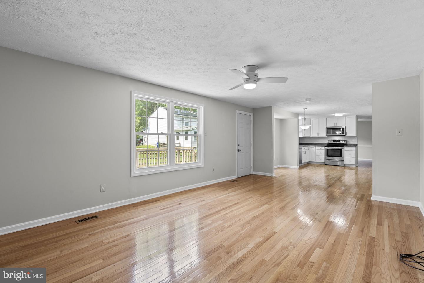 8064 Red Jacket Way Property Photo 17