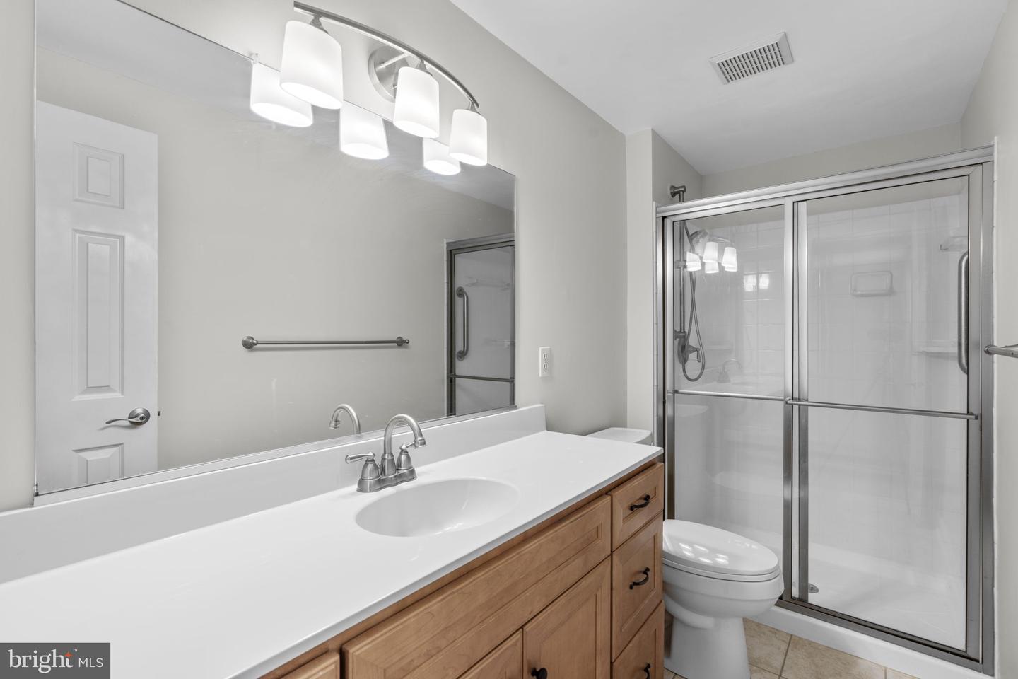 8064 Red Jacket Way Property Photo 26