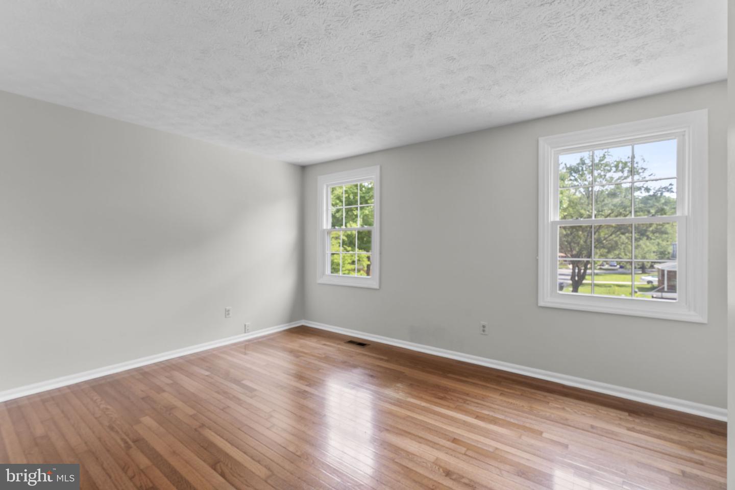 8064 Red Jacket Way Property Photo 28