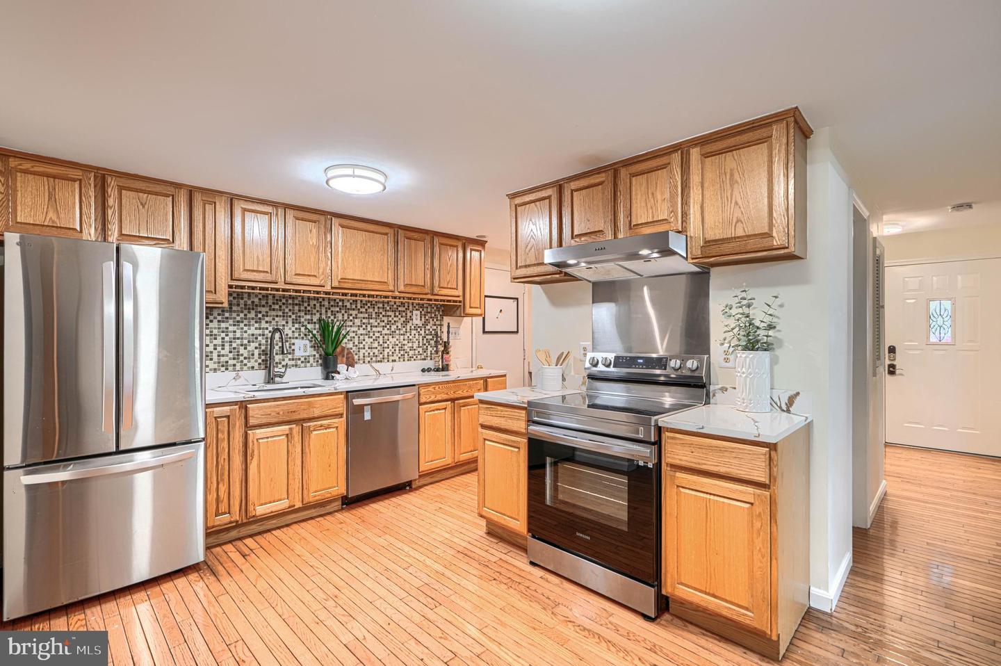 6875 Bugledrum Way Property Photo 17