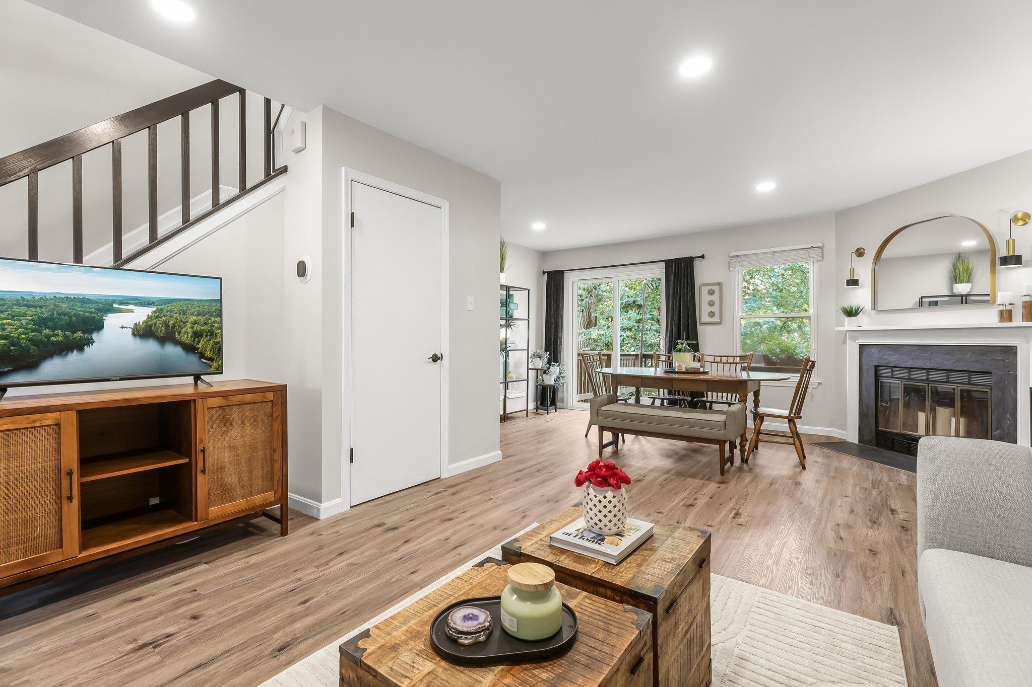 9539 Clocktower Ln Property Photo 12