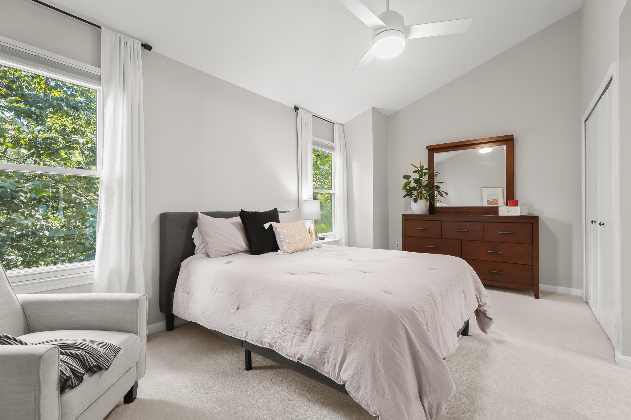 9539 Clocktower Ln Property Photo 27