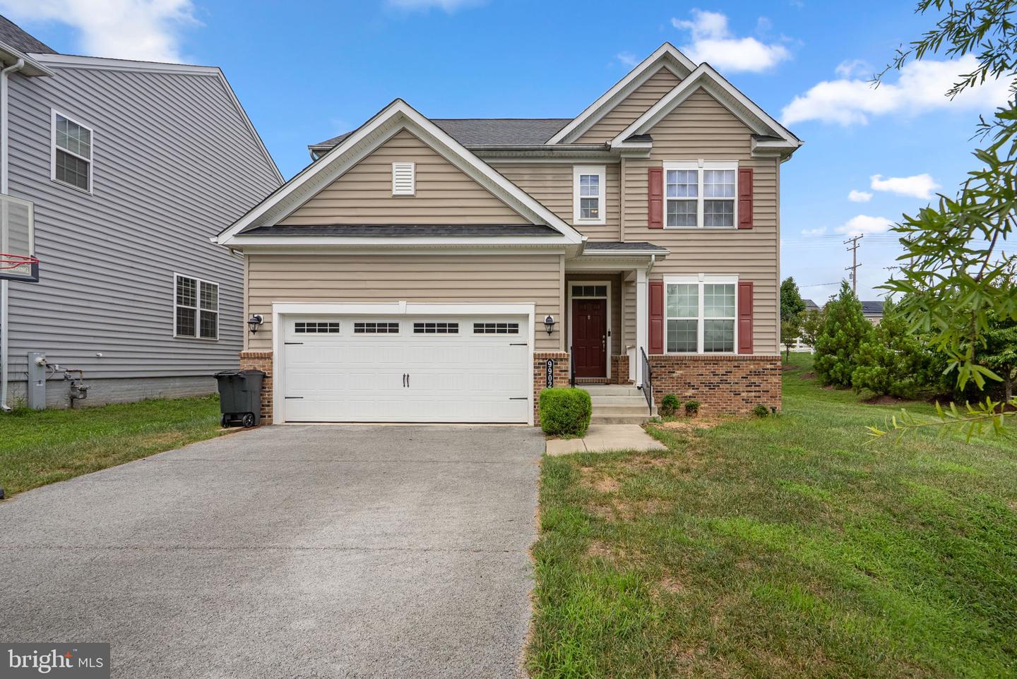 9902 TWIN FAWN TRL Property Photo 1