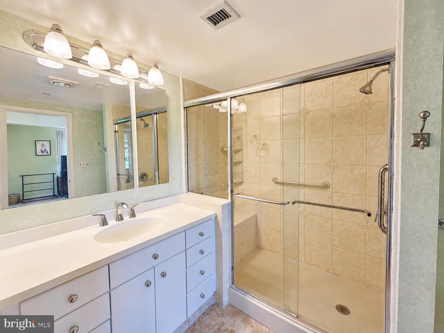 10001 Windstream Dr E #505 Property Photo 19
