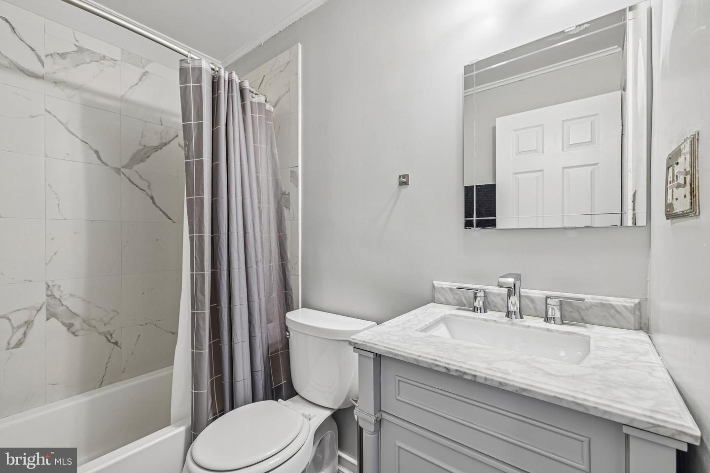 7000 Knighthood Ln Property Photo 29