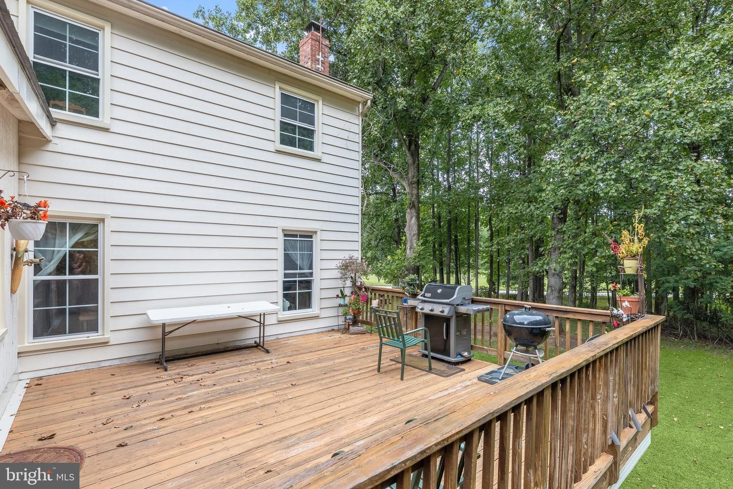 7501 Flamewood Dr Property Photo 19