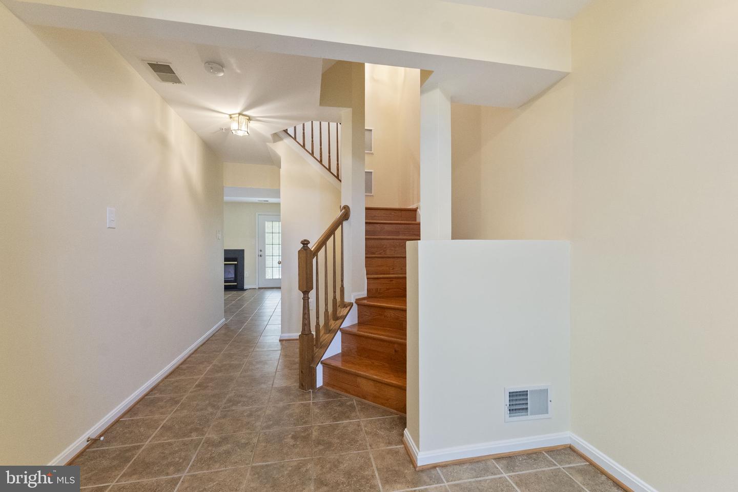 6400 Frothingham Ct Property Photo 28