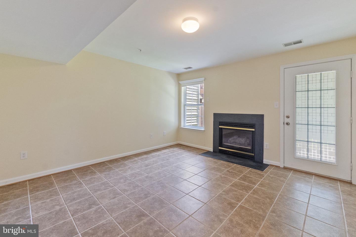 6400 Frothingham Ct Property Photo 30