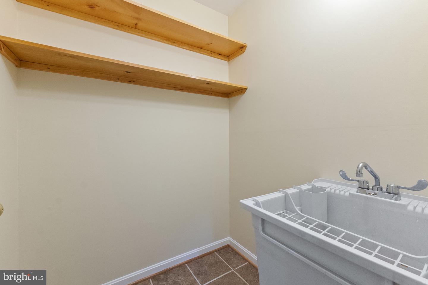6400 Frothingham Ct Property Photo 33