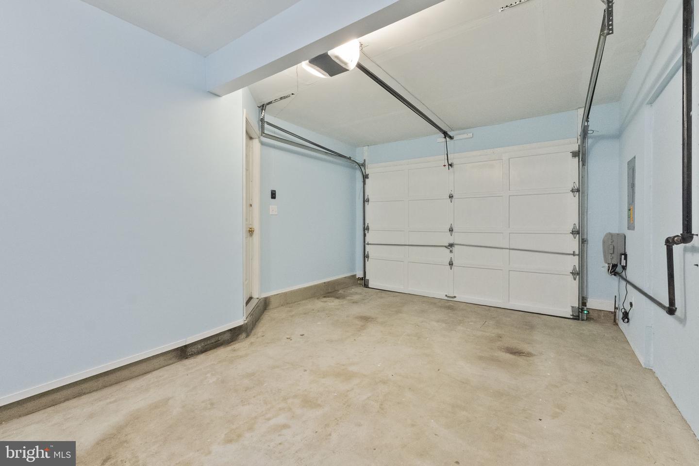 6400 Frothingham Ct Property Photo 35