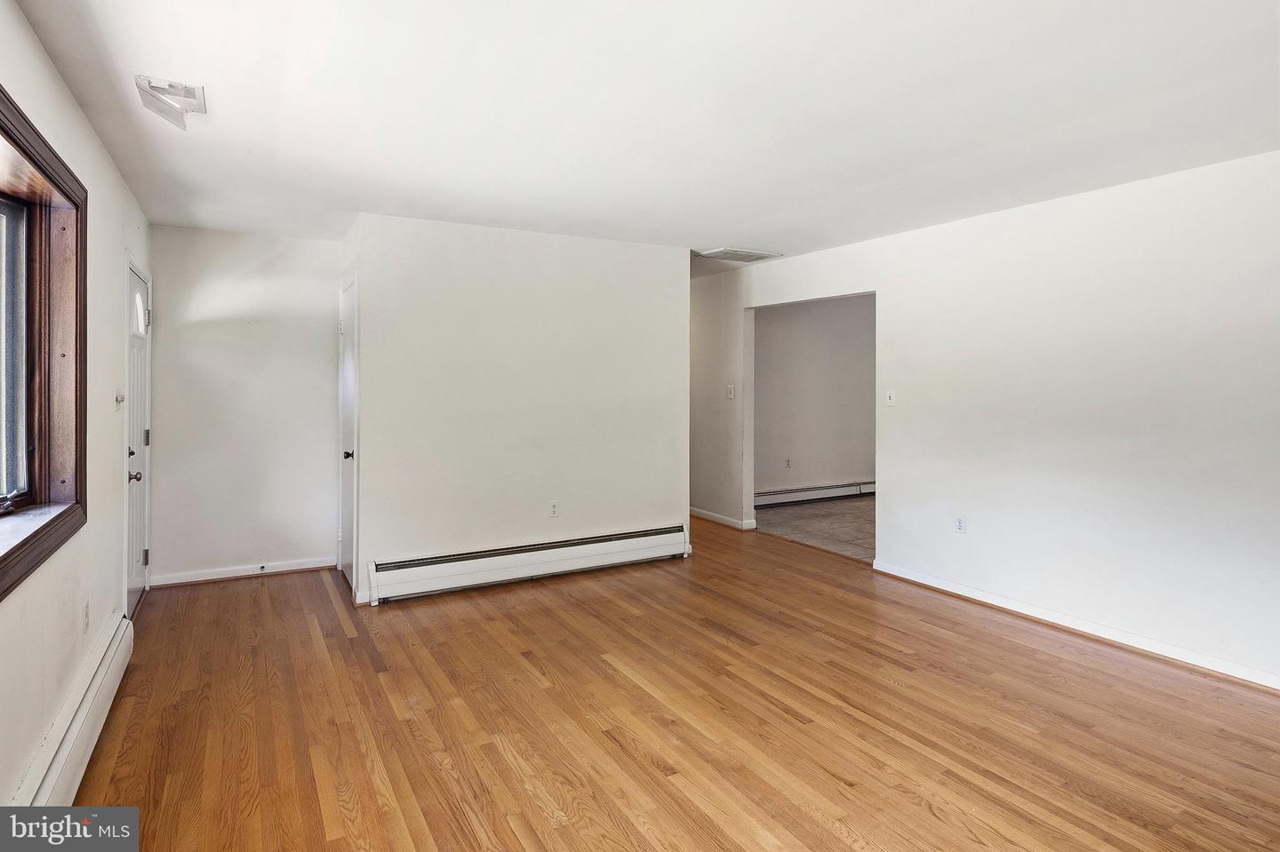 10782 W Crestview Ln Property Photo 6