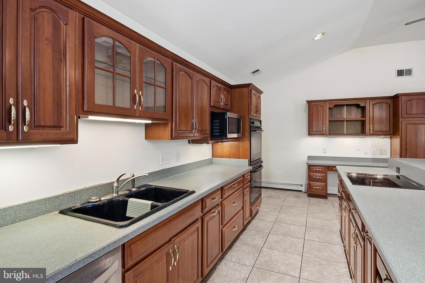 10782 W Crestview Ln Property Photo 10