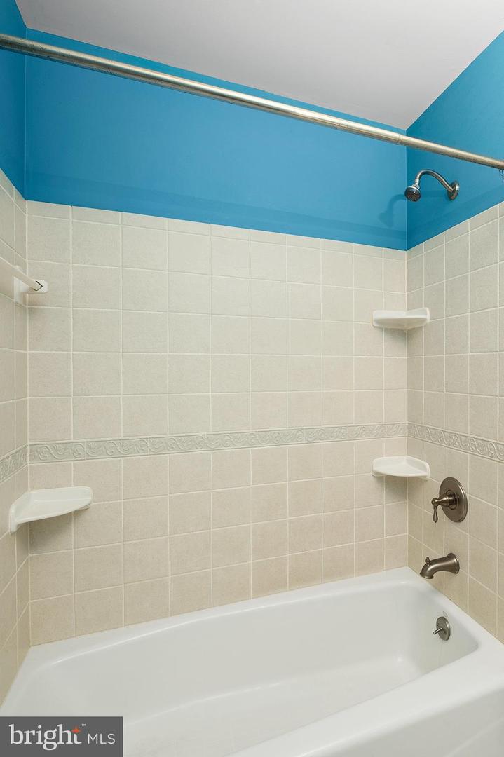 10782 W Crestview Ln Property Photo 22