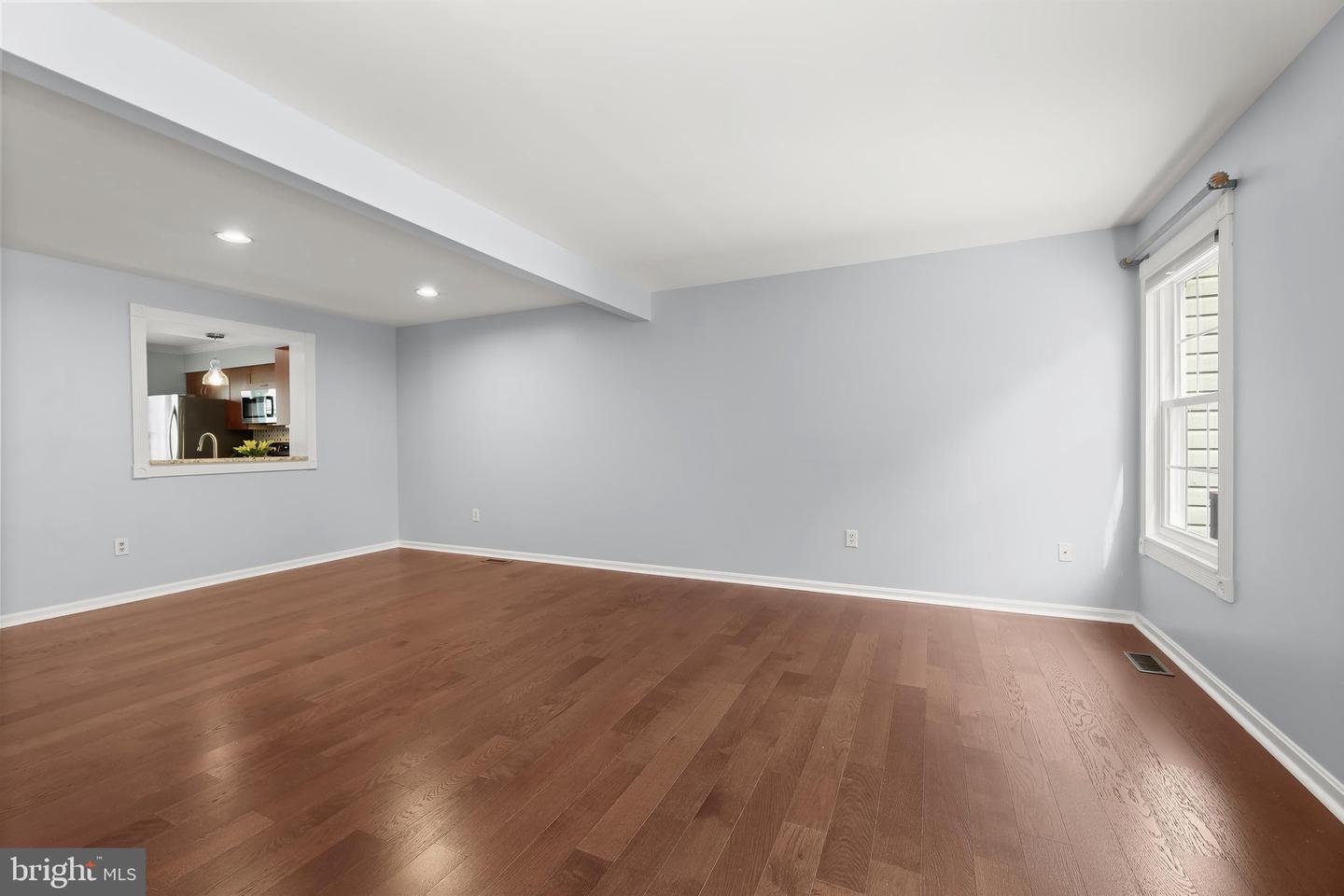 4764 Hallowed Strm Property Photo 13