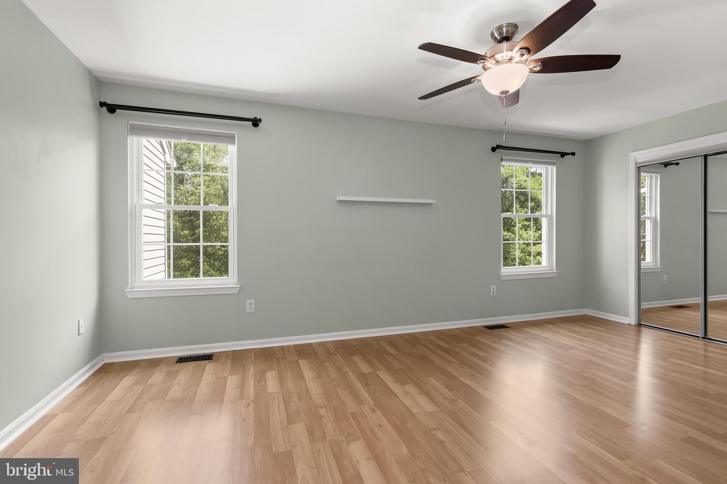 4764 Hallowed Strm Property Photo 23