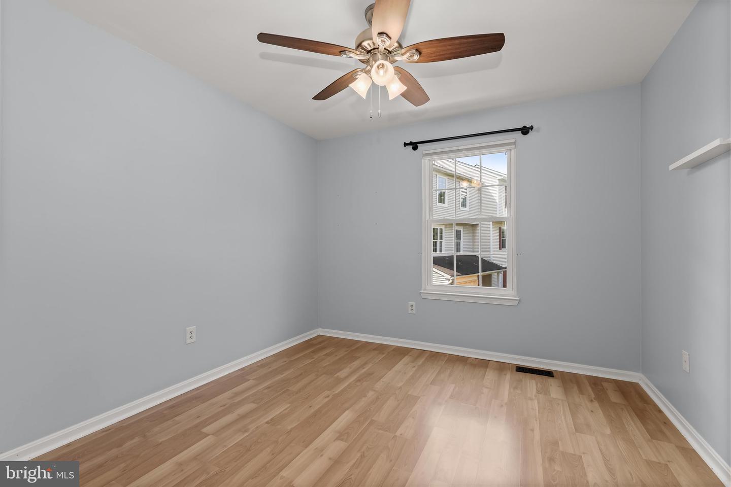 4764 Hallowed Strm Property Photo 26