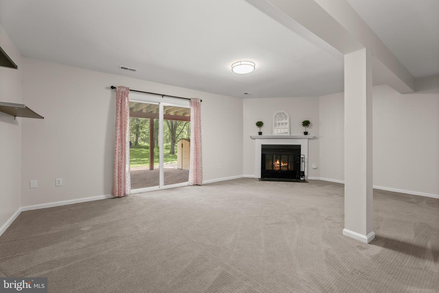 4764 Hallowed Strm Property Photo 31