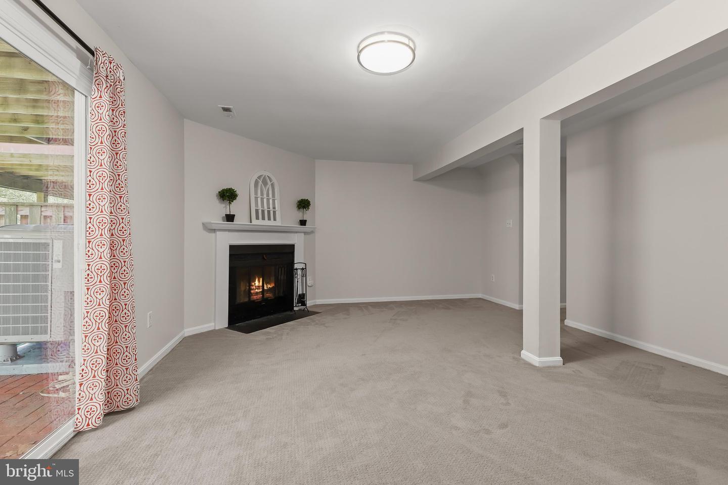 4764 Hallowed Strm Property Photo 33