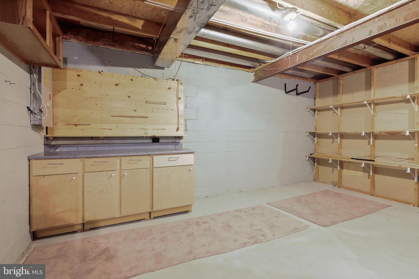 4764 Hallowed Strm Property Photo 36