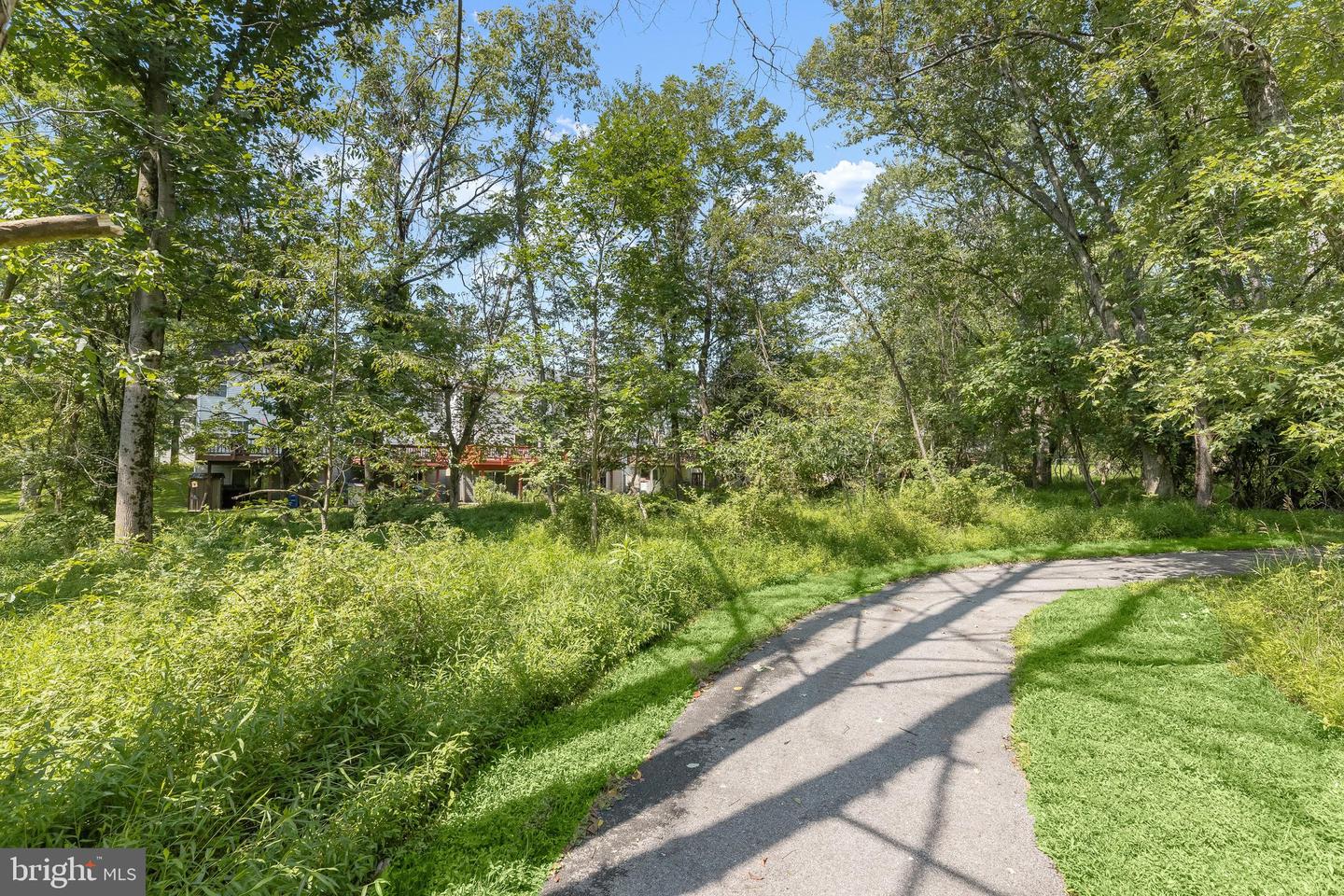 4764 Hallowed Strm Property Photo 44