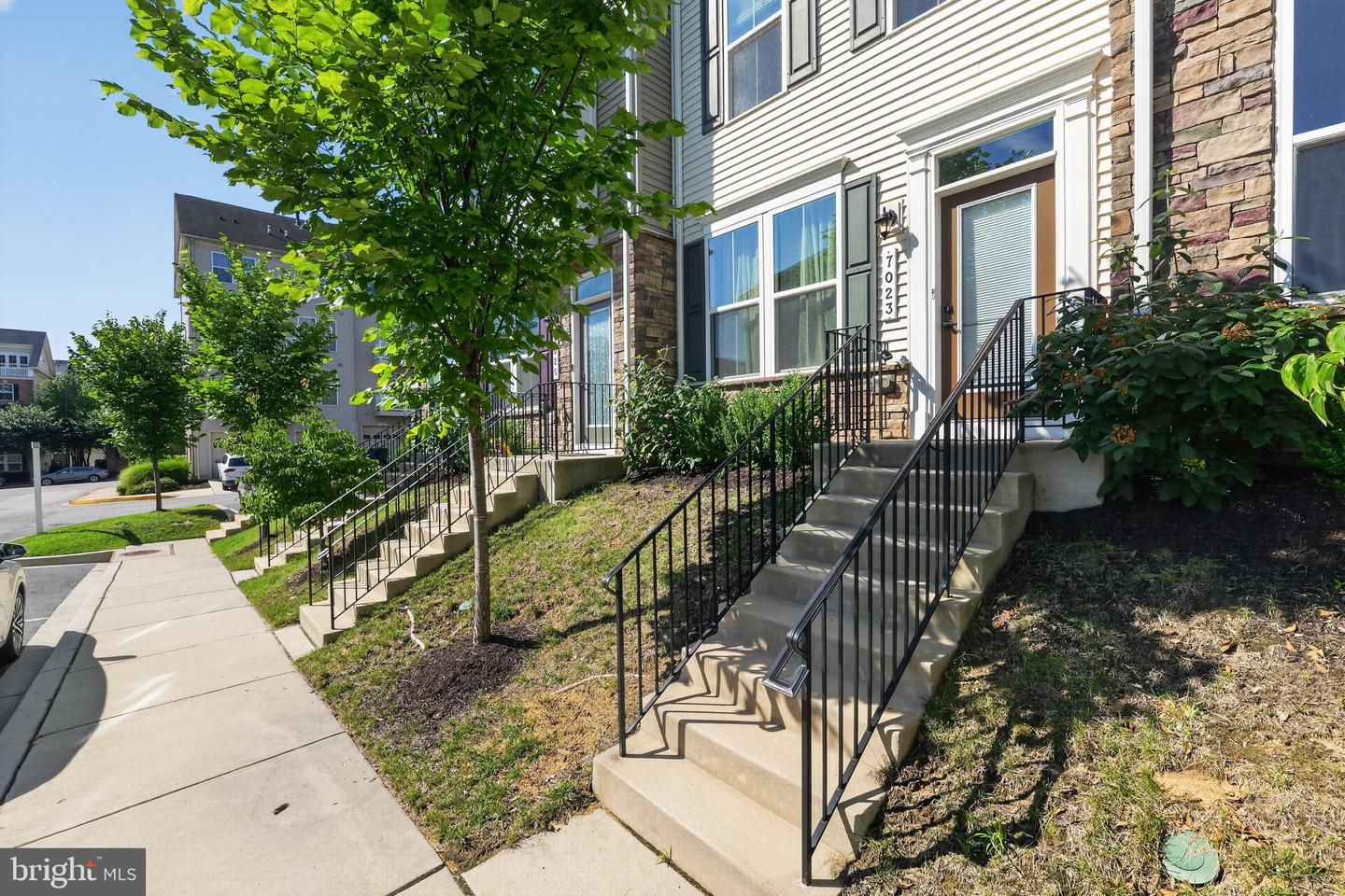 7023 Mahant Way Property Photo 2
