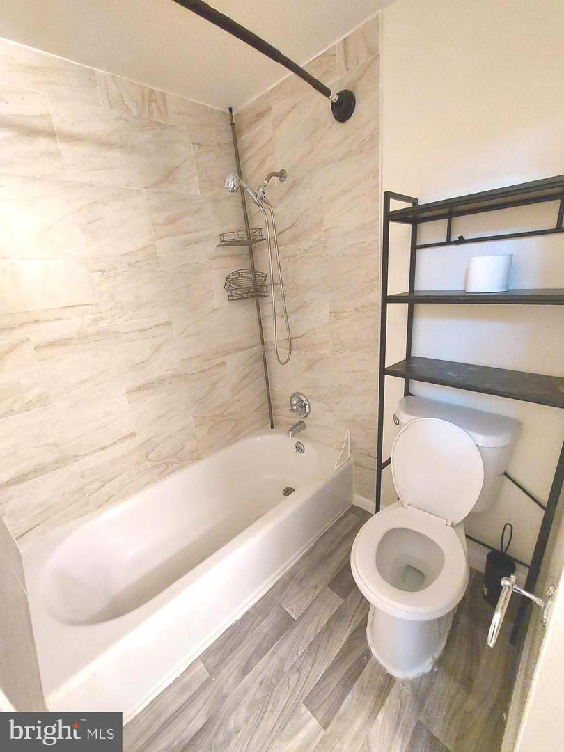 5449 Endicott Ln Property Photo 36