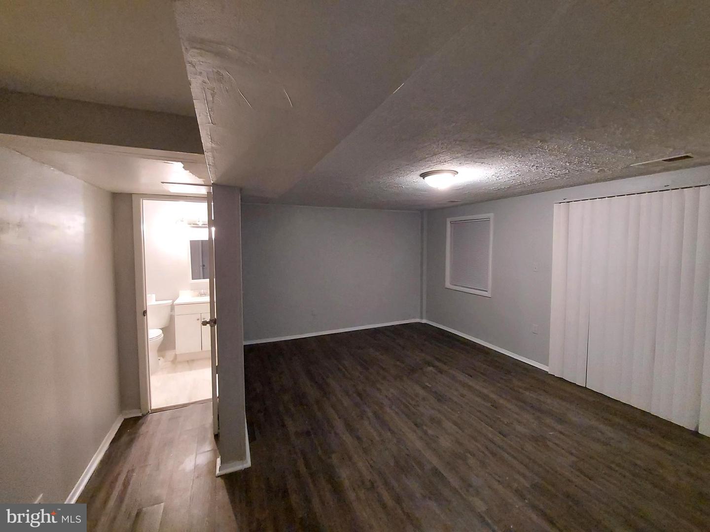 5449 Endicott Ln Property Photo 50