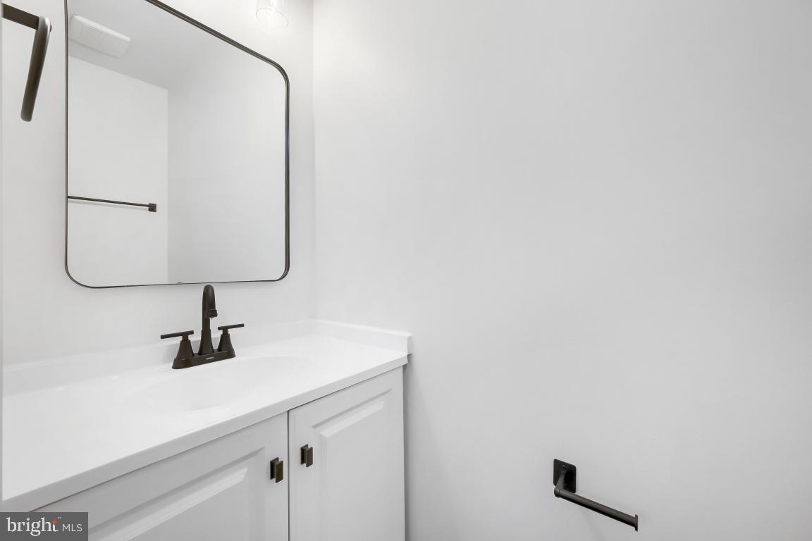 8573 Black Star Cir Property Photo 16