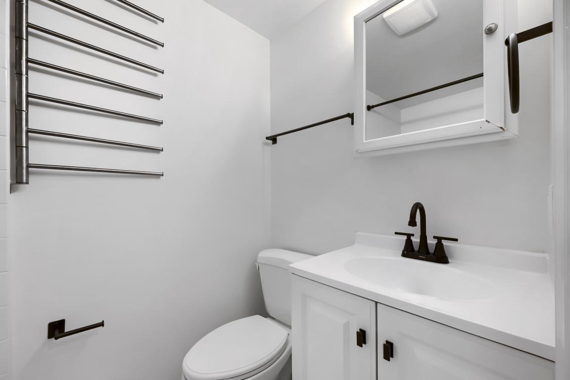 8573 Black Star Cir Property Photo 28