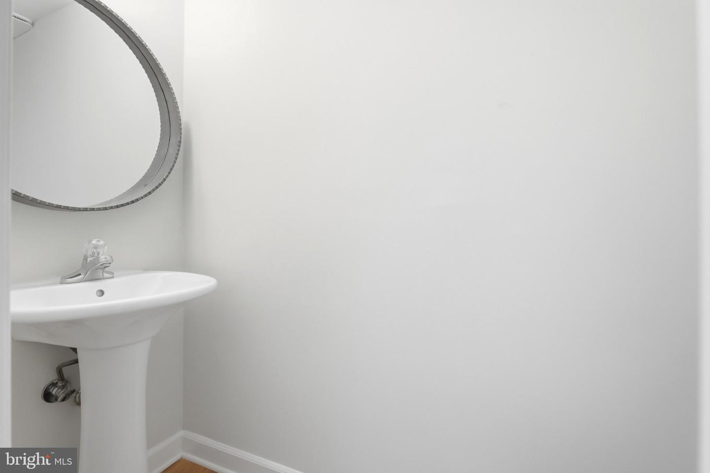 5828 Alderleaf Pl Property Photo 8