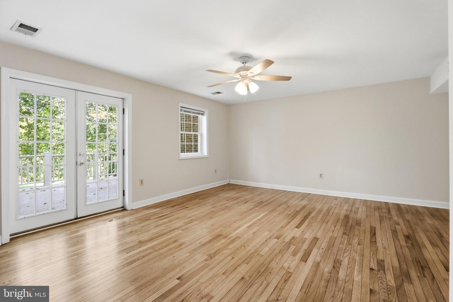 5828 Alderleaf Pl Property Photo 16