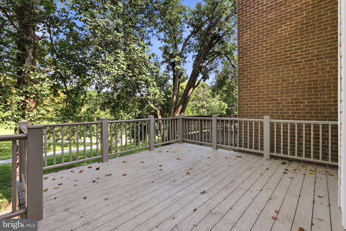 5828 Alderleaf Pl Property Photo 18