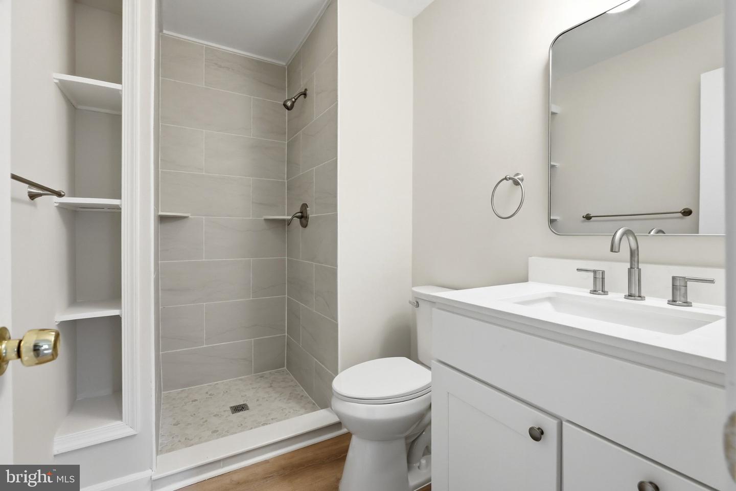 5828 Alderleaf Pl Property Photo 26