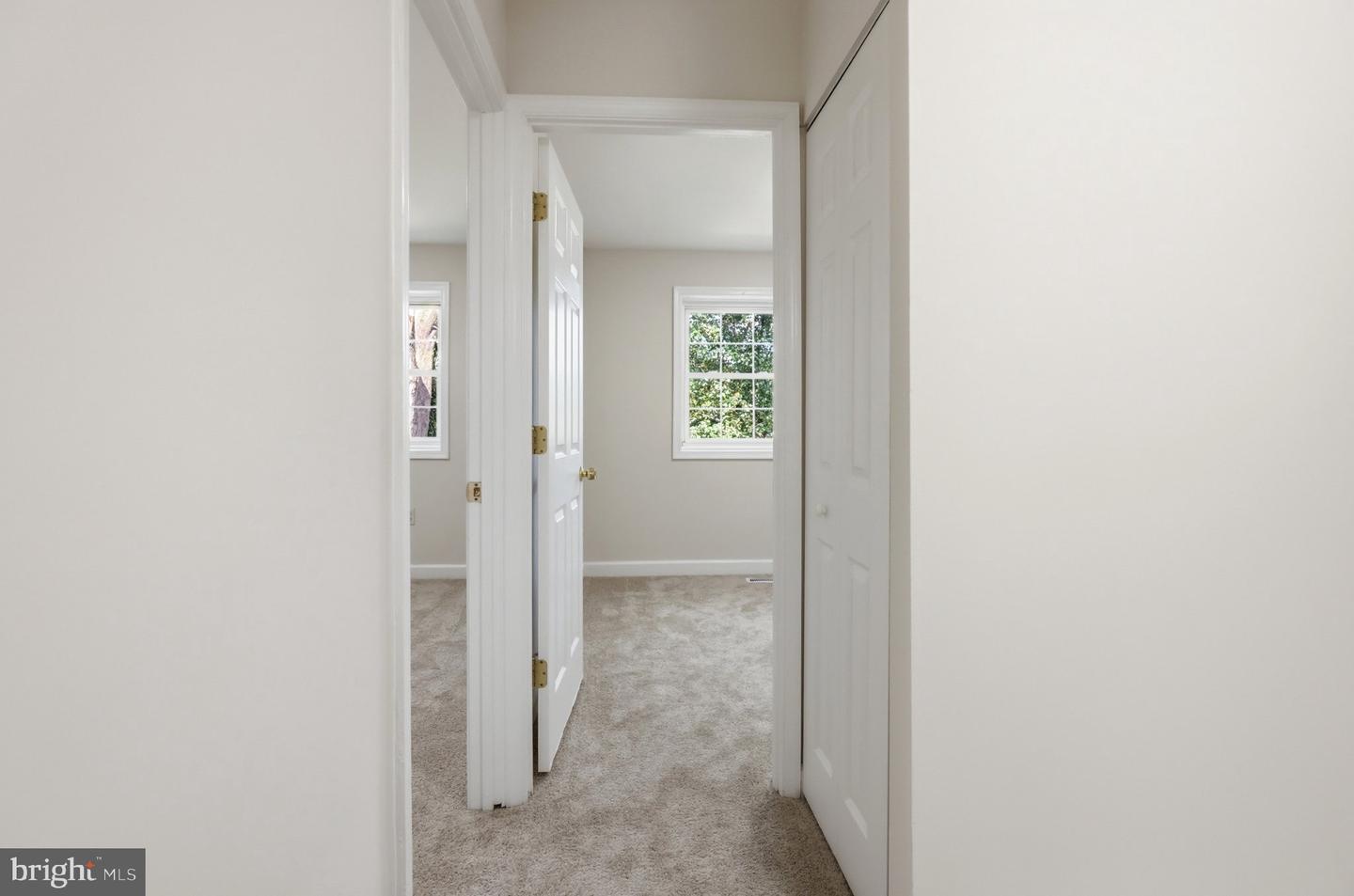 5828 Alderleaf Pl Property Photo 29