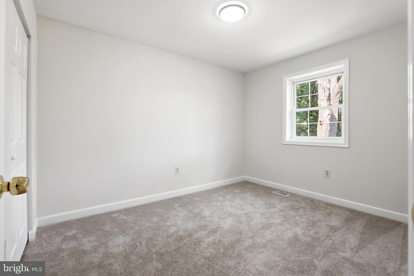 5828 Alderleaf Pl Property Photo 30