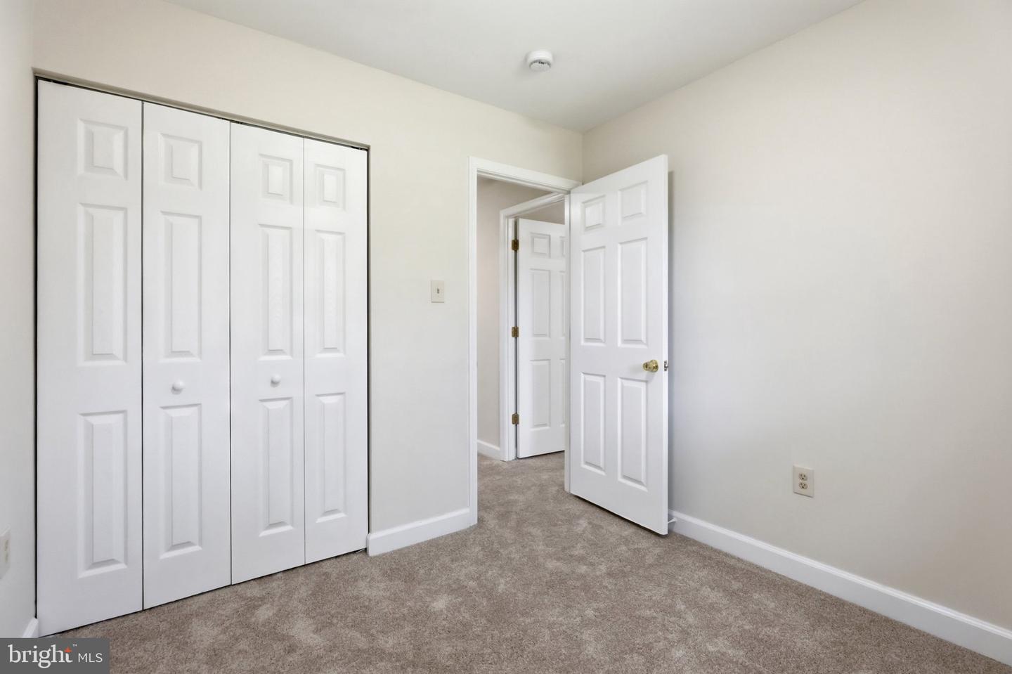 5828 Alderleaf Pl Property Photo 33