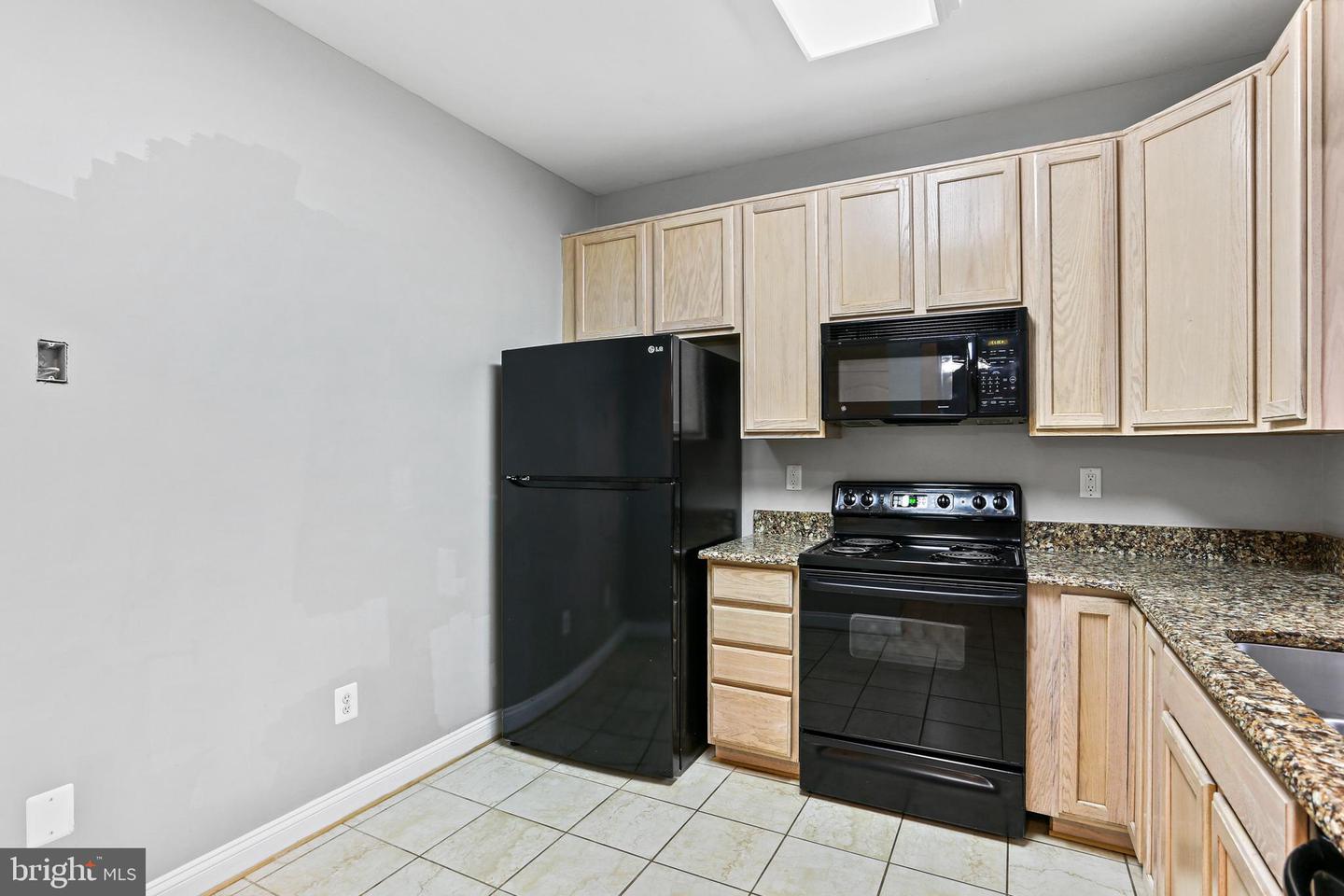 5910 Great Star Dr #105 Property Photo 2