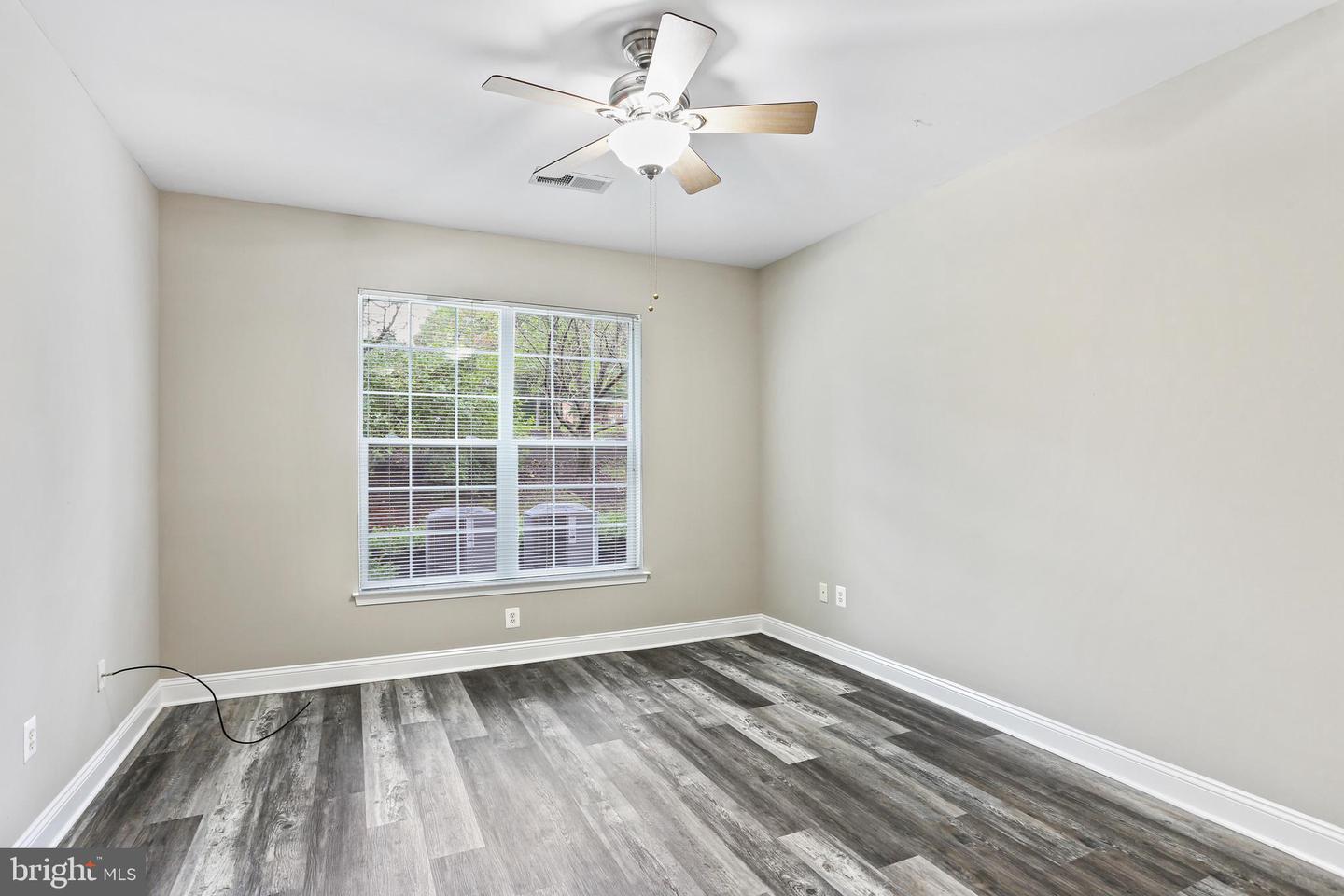 5910 Great Star Dr #105 Property Photo 5