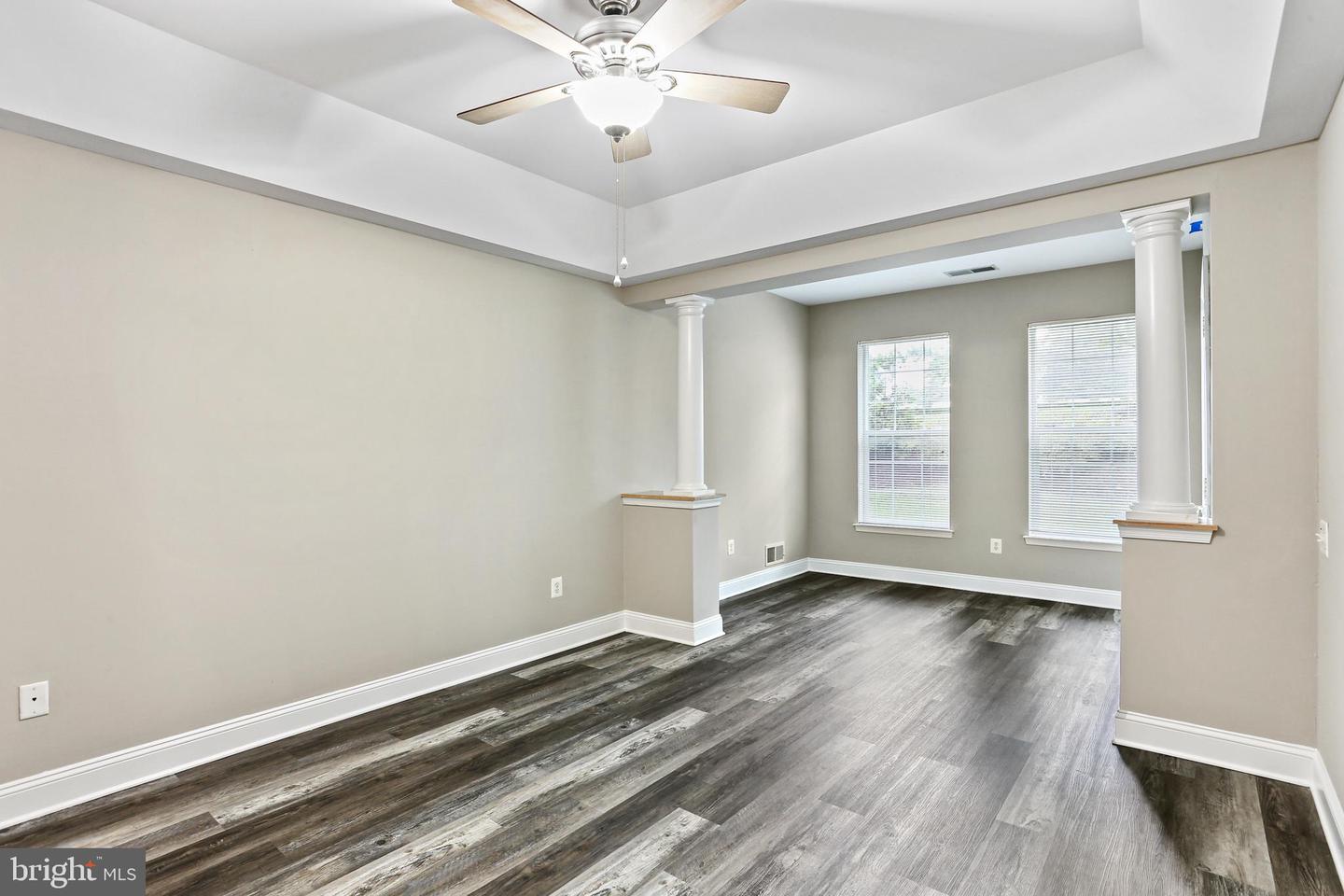 5910 Great Star Dr #105 Property Photo 11