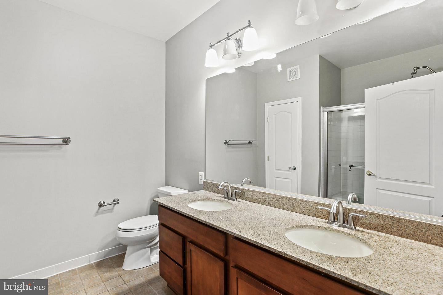 5910 Great Star Dr #105 Property Photo 13