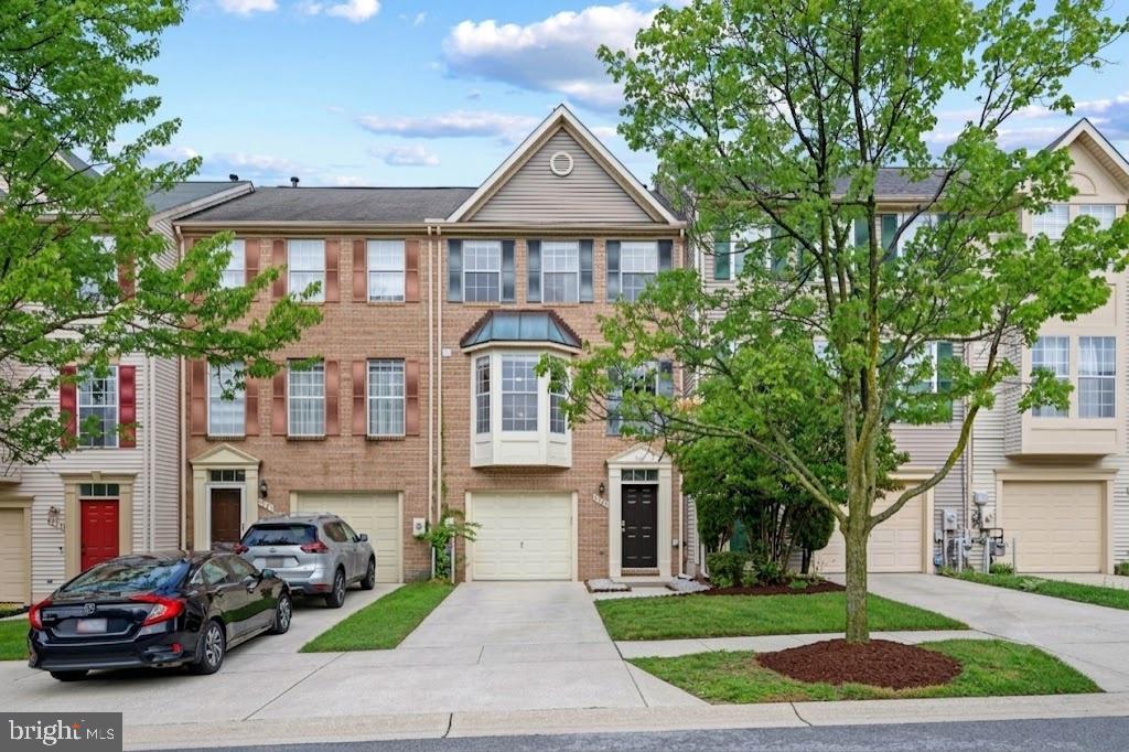 6123 Silver Arrows Way Property Photo 2