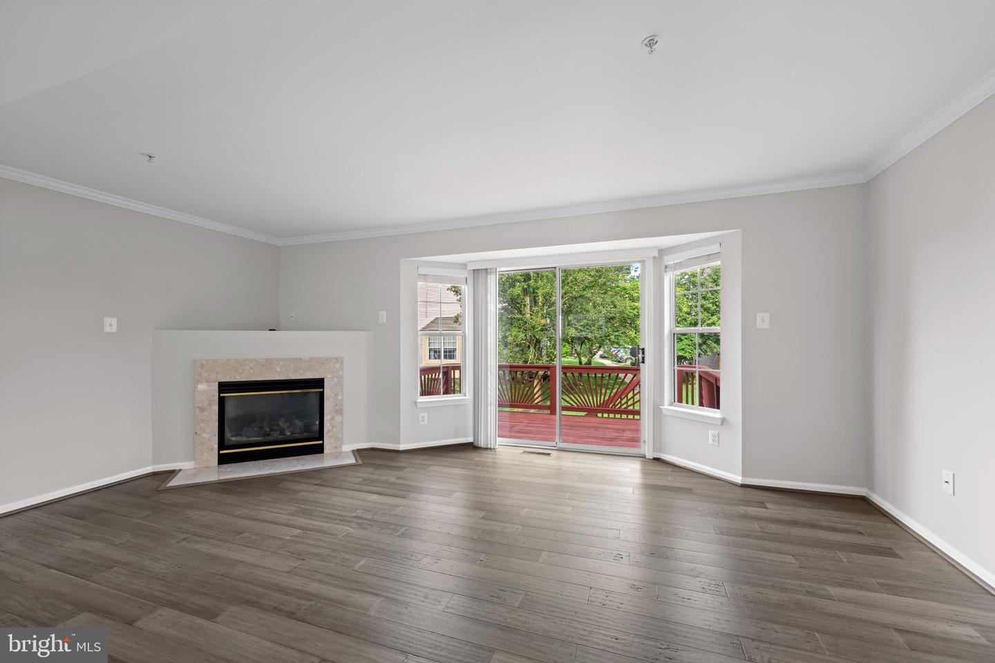 6123 Silver Arrows Way Property Photo 5
