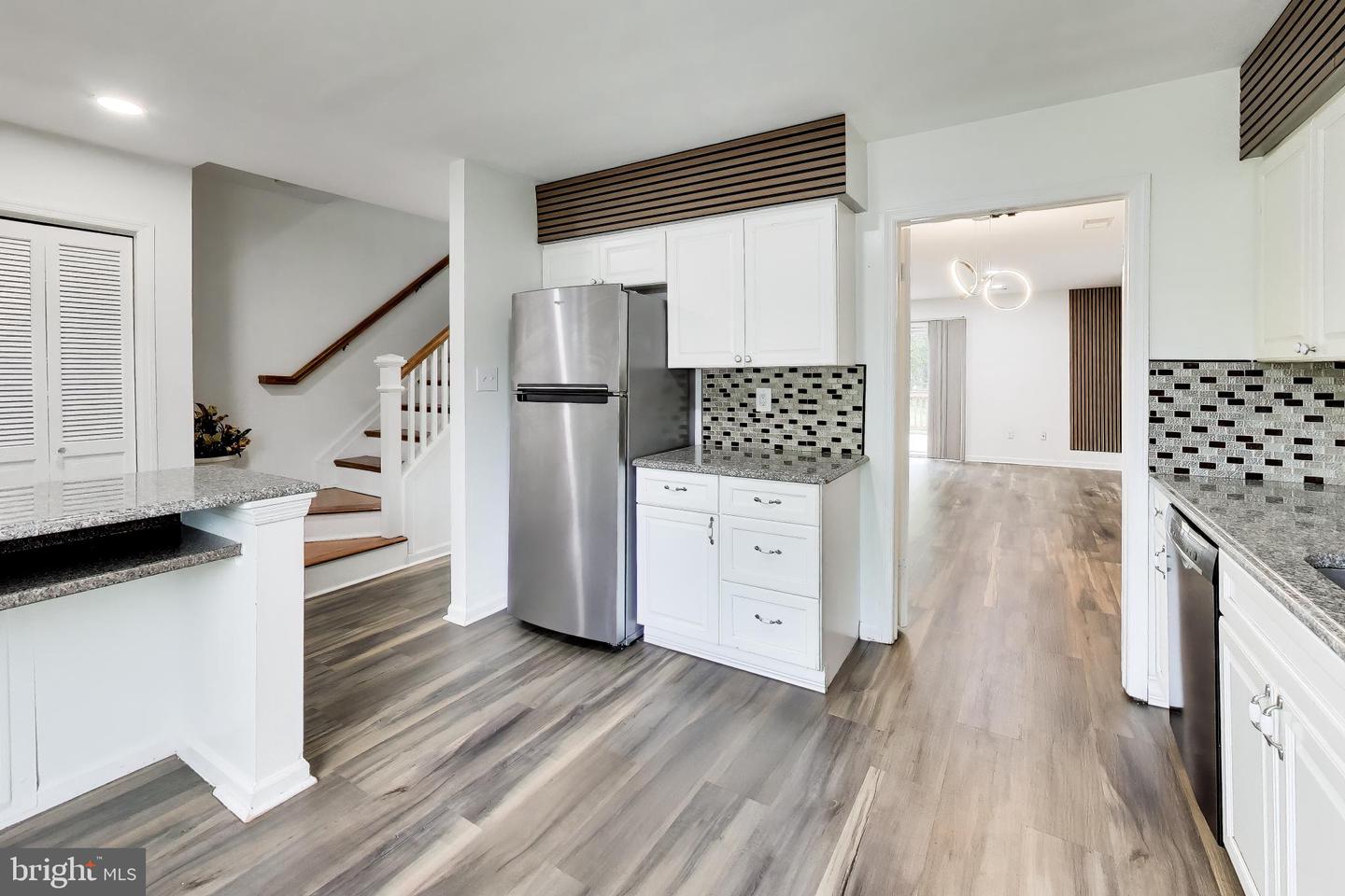 5875 Rowanberry Dr #br 35 Property Photo 13