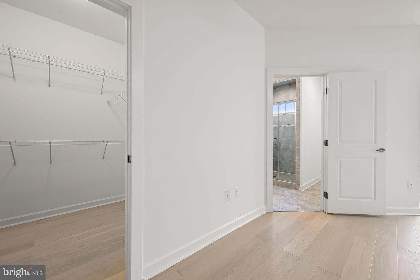 8120 Westside Blvd Property Photo 35
