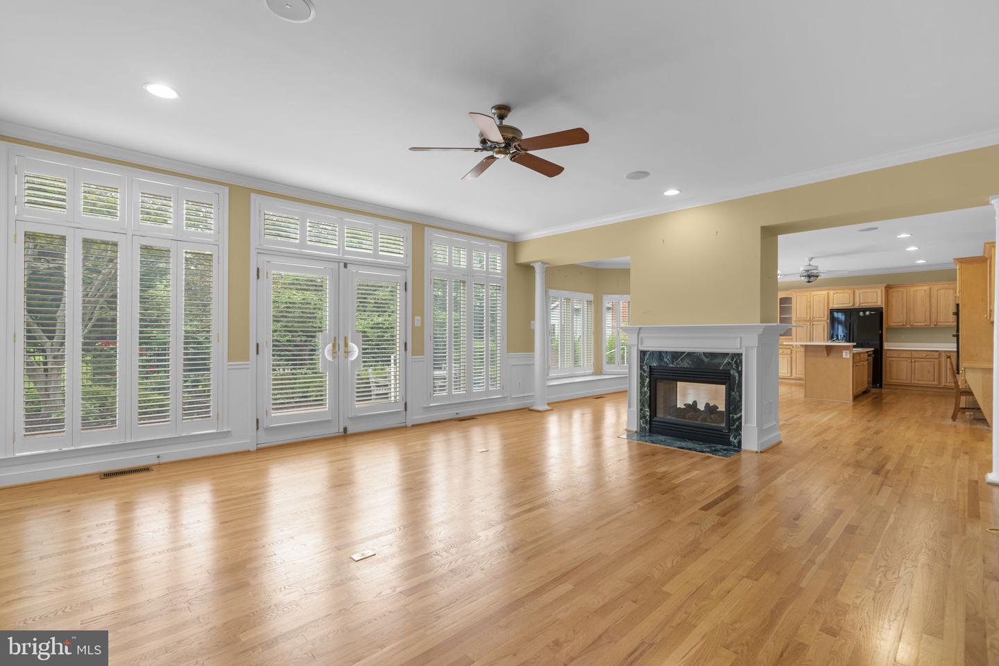11210 Shadowmere Mews Property Photo 8