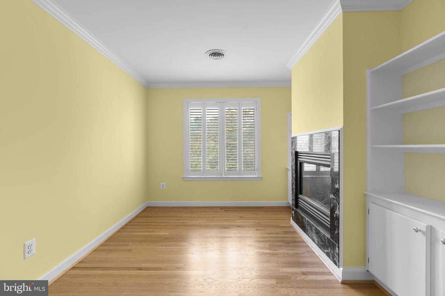 11210 Shadowmere Mews Property Photo 31