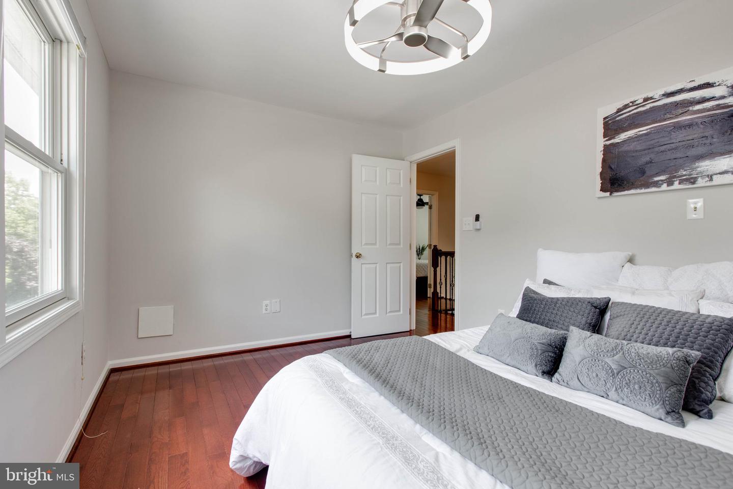2874 Thornbrook Rd Property Photo 49