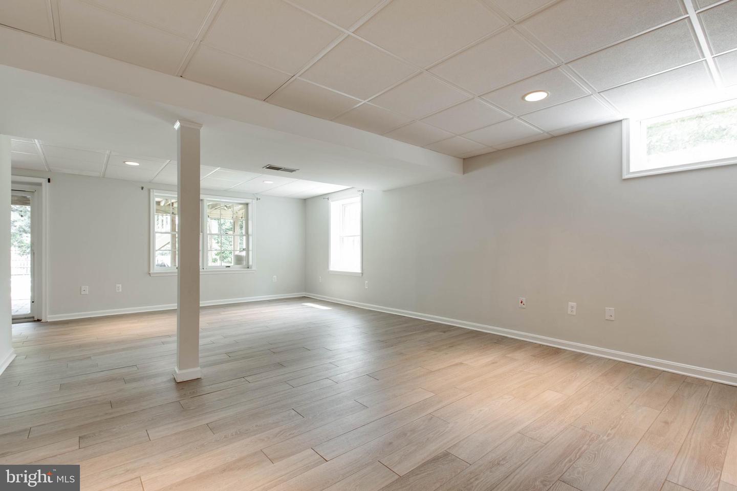 2874 Thornbrook Rd Property Photo 61