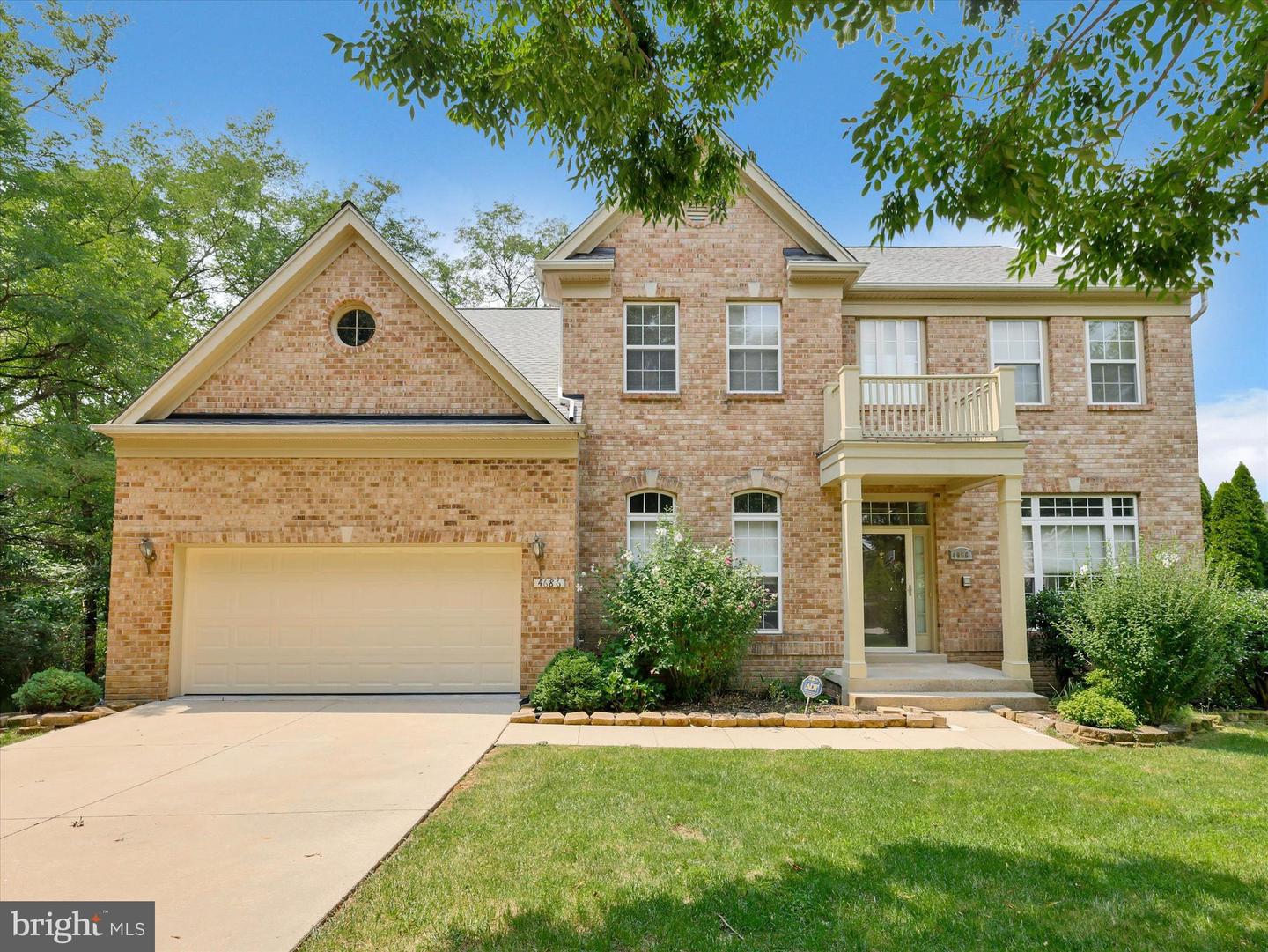 4686 Yorkshire Dr Property Photo 1