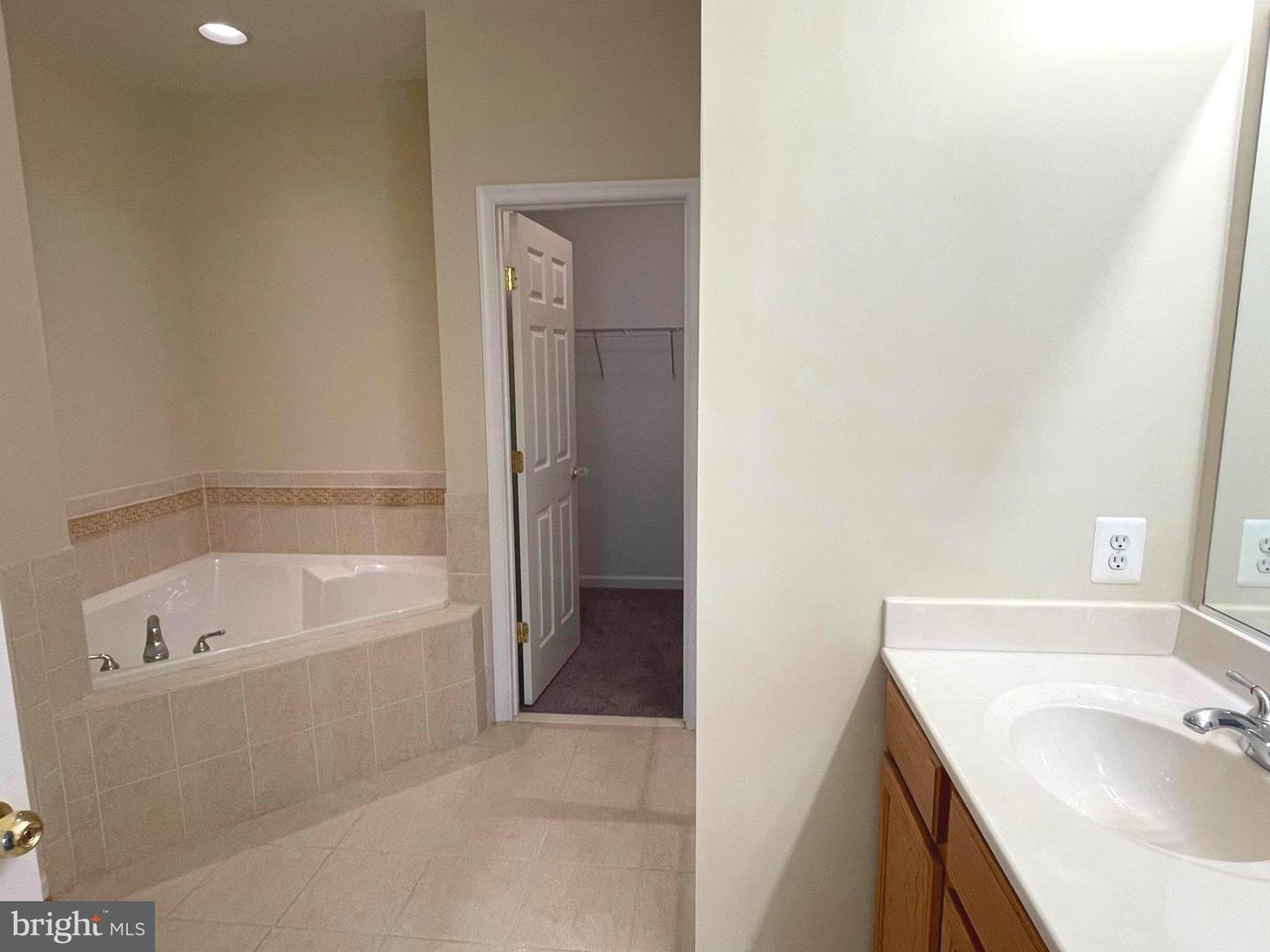 8819 Endless Ocean Way #12 Property Photo 20